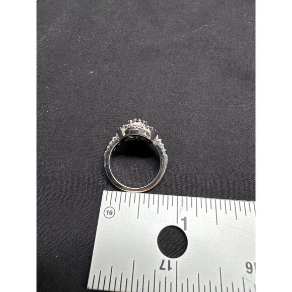 Sterling Silver Black & White Cubic Zirconia Halo Ring In Jewelry Box - Picture 2 of 12